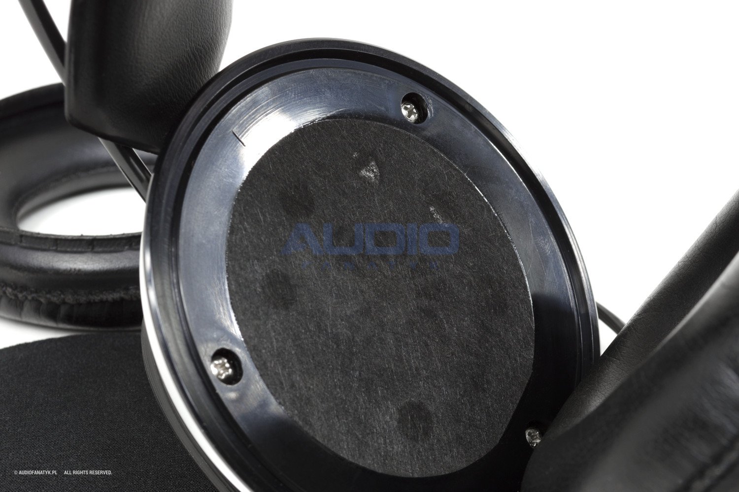 Recenzja AKG K260 Professional | Audiofanatyk.pl